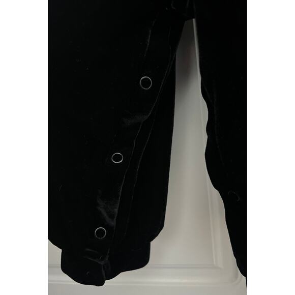 Vintage Hartstrings Baby Girl Black Velour Overalls/Romper Self Tie Size 24M - Picture 6 of 9